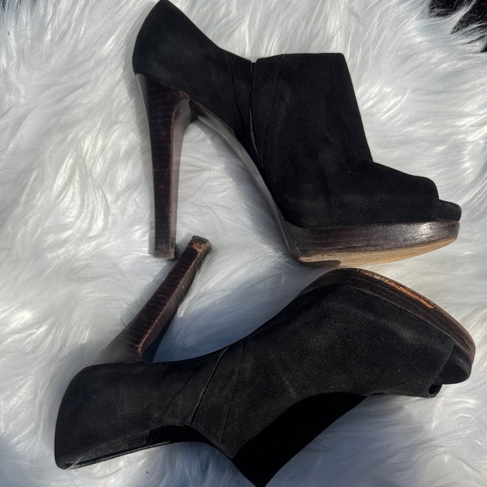 Stuart Weitzman Black Peep-Toe Heels